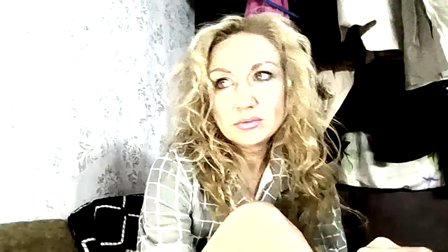 LilaniLoverx online show from December 20, 2025, 10:22 am