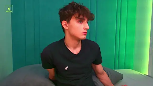 Snapshot of Richard_steele_hot chatting on February 26, 2026, 3:22 pm Richard steele hot online show from February 26, 2026, 3:22 pm