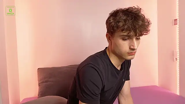 Snapshot of Richard_steele_hot chatting on May 29, 2026, 3:21 pm Richard steele hot online show from May 29, 2026, 3:21 pm