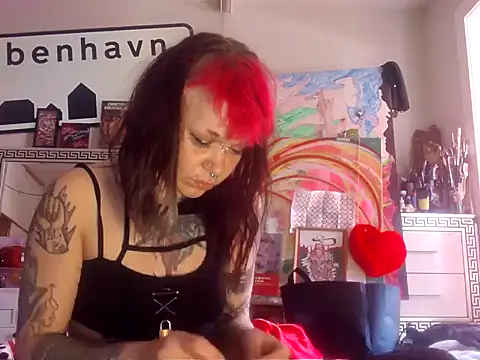 Godessofyourblood online show from February 16, 2026, 11:39 am