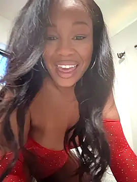 SweetieP11 online show from November 18, 2025, 4:22 pm