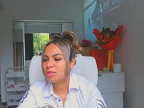 diosadeluniverso online show from March 17, 2026, 12:19 pm