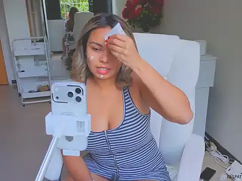 diosadeluniverso online show from April 30, 2026, 2:56 pm