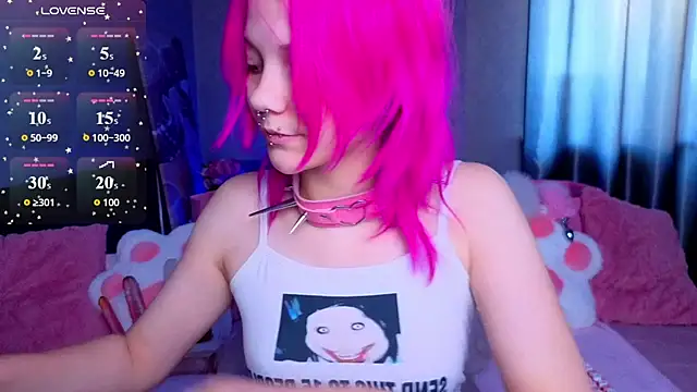 KittieHeart online show from July 9, 2026, 3:32 am