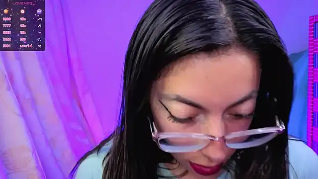 zylla storn online show from March 7, 2026, 11:02 pm