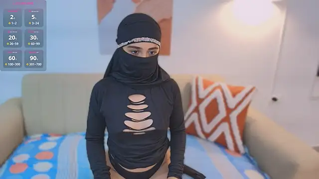 Snapshot of Lailaa_lush chatting on November 18, 2025, 7:02 am Lailaa lush online show from November 18, 2025, 7:02 am