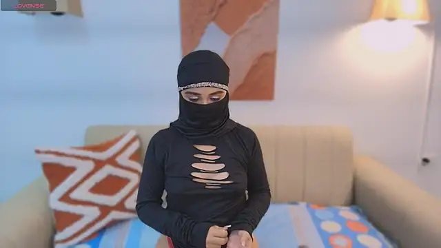 Snapshot of Lailaa_lush chatting on November 21, 2025, 7:18 am Lailaa lush online show from November 21, 2025, 7:18 am