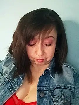 MaryKiki5619 online show from April 23, 2026, 4:20 pm
