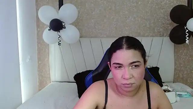 AliceSmity  online show from February 12, 2026, 12:00 pm