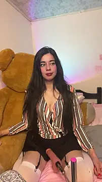 wetbyAlice online show from November 18, 2025, 12:49 am