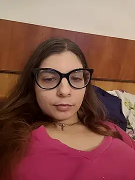 sweetbabygirlforyou online show from November 6, 2025, 5:36 pm