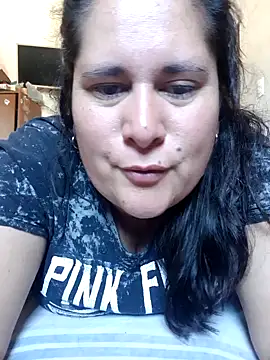 Snapshot of Clara_Arg chatting on November 25, 2025, 2:39 pm Clara Arg online show from November 25, 2025, 2:39 pm