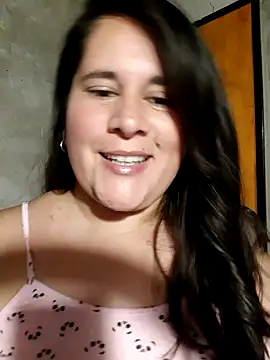 Snapshot of Clara_Arg chatting on January 12, 2026, 2:06 am Clara Arg online show from January 12, 2026, 2:06 am