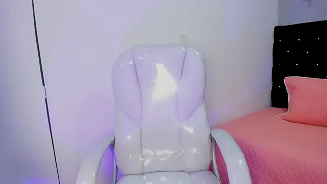 Abella bunny online show from October 29, 2025, 3:53 am