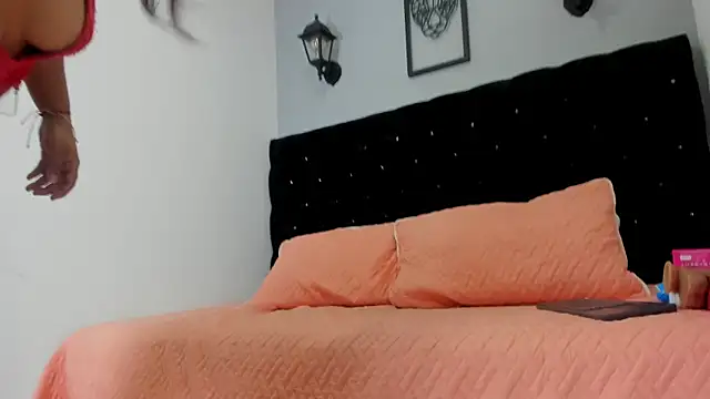 Abella bunny online show from October 30, 2025, 9:37 pm