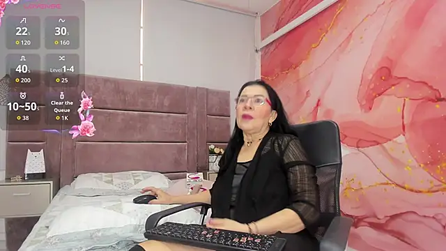 laliItaclark online show from February 5, 2026, 12:10 pm