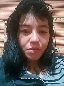 Angeline Thompson online show from November 2, 2025, 5:10 am