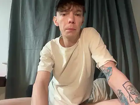 BrunoTwinkXXL online show from February 6, 2026, 12:59 am