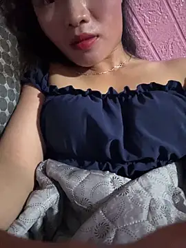 Yunzang online show from April 29, 2026, 3:21 am