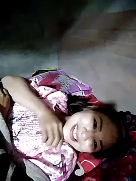 yeu-yeu online show from November 13, 2025, 1:21 pm