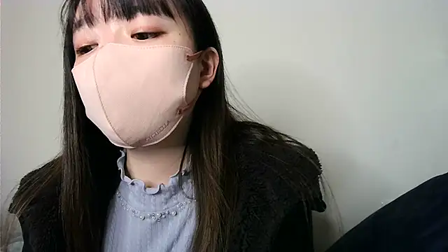 yua chan00 online show from November 28, 2025, 1:25 pm