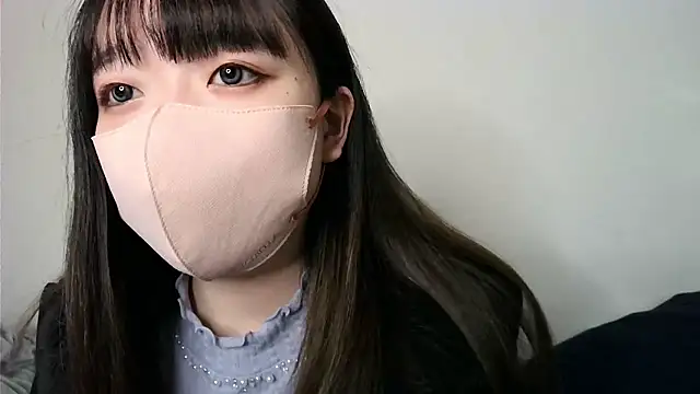 yua chan00 online show from December 1, 2025, 1:16 pm