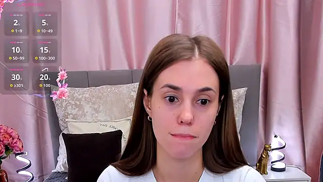 CandysSweet online show from April 23, 2026, 5:08 am