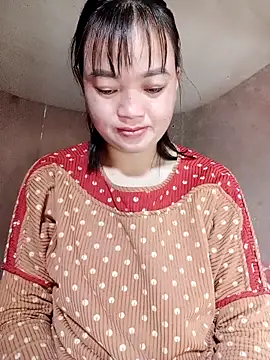 Snapshot of Noelle-e chatting on February 17, 2026, 3:36 am Noelle-e online show from February 17, 2026, 3:36 am