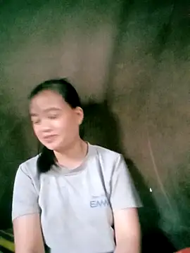 Snapshot of Noelle-e chatting on February 21, 2026, 10:49 am Noelle-e online show from February 21, 2026, 10:49 am