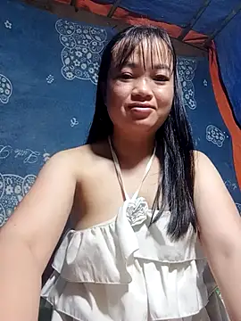 Snapshot of Noelle-e chatting on March 2, 2026, 11:00 pm Noelle-e online show from March 2, 2026, 11:00 pm