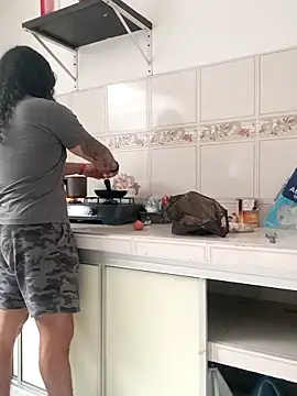 ErosyVenus69 online show from November 25, 2025, 5:35 pm