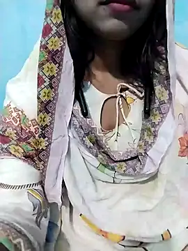 Snapshot of cute_mahi07 chatting on November 2, 2025, 11:34 am cute mahi07 online show from November 2, 2025, 11:34 am