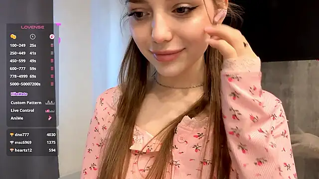 AliceStacy online show from March 21, 2026, 2:31 pm