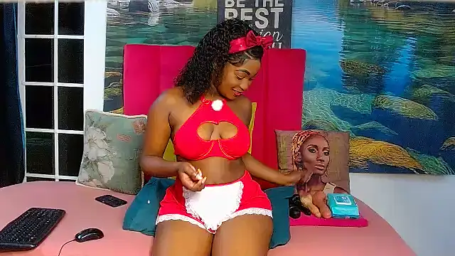 Snapshot of Lisa-001 chatting on February 8, 2026, 7:17 pm Lisa-001 online show from February 8, 2026, 7:17 pm