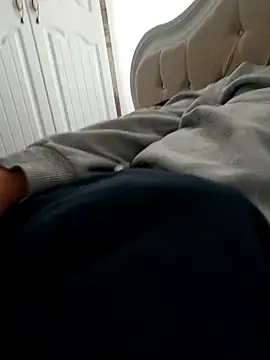 burak682 online show from November 10, 2025, 7:29 am