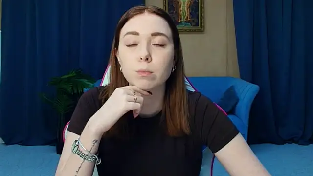 Snapshot of AddieOsler chatting on February 26, 2026, 8:08 pm AddieOsler online show from February 26, 2026, 8:08 pm