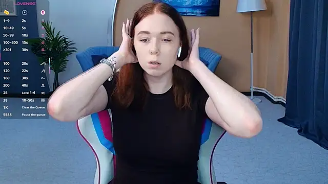 Snapshot of AddieOsler chatting on May 25, 2026, 7:53 pm AddieOsler online show from May 25, 2026, 7:53 pm
