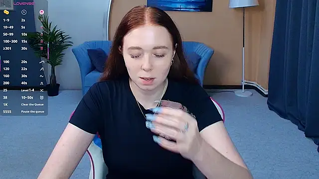 Snapshot of AddieOsler chatting on May 30, 2026, 7:44 pm AddieOsler online show from May 30, 2026, 7:44 pm
