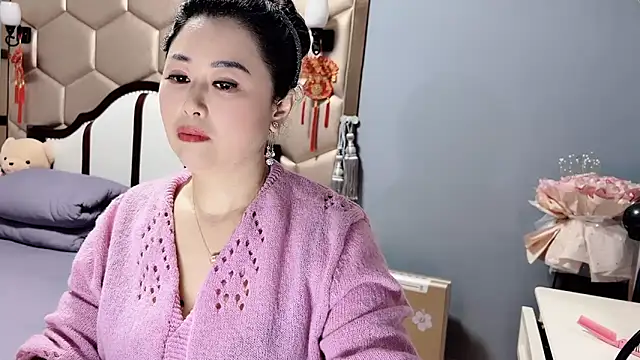 yaoyao22678 online show from April 30, 2026, 1:45 am