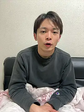 miyabi yabi online show from December 16, 2025, 2:44 pm