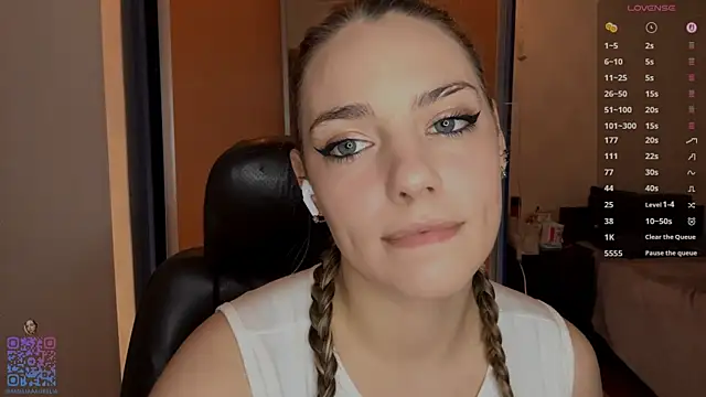 IlanaLafferty online show from January 11, 2026, 6:46 pm