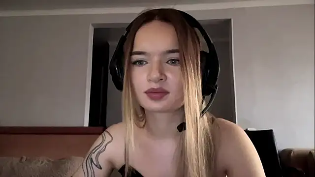 Snapshot of MargBialke chatting on November 2, 2025, 10:50 am MargBialke online show from November 2, 2025, 10:50 am