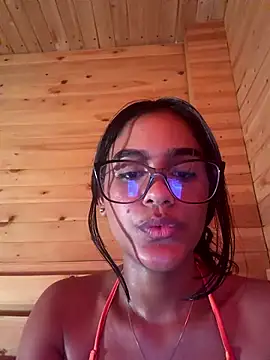 lizzakennedy online show from August 6, 2026, 2:24 am