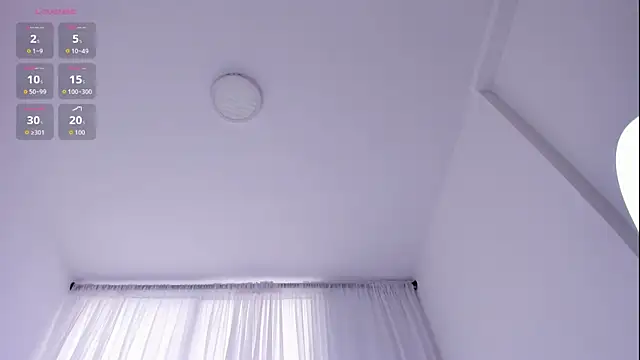 Leyacopper  online show from November 13, 2025, 8:41 pm