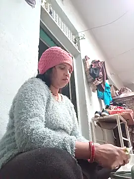 Sabhana cuty online show from December 22, 2025, 1:57 am