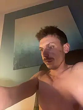 PitchyActive online show from June 27, 2026, 3:44 am