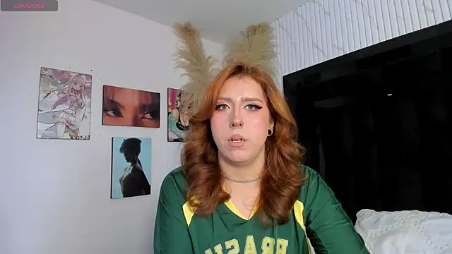 Snapshot of JanneBlossom_ chatting on May 25, 2026, 9:21 pm JanneBlossom online show from May 25, 2026, 9:21 pm