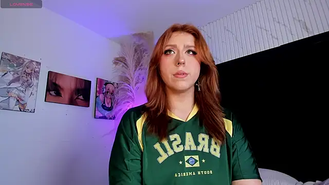 JanneBlossom  online show from June 11, 2026, 9:57 pm