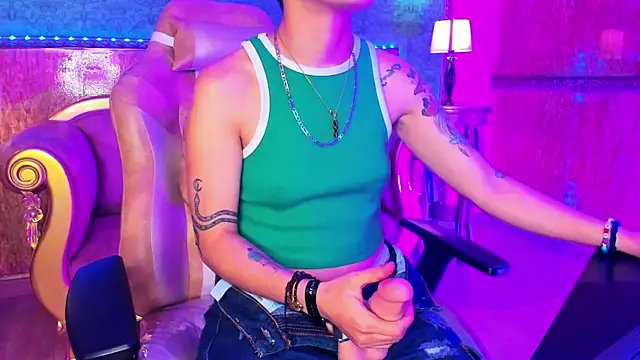 Ale sweety  online show from November 7, 2025, 12:16 pm