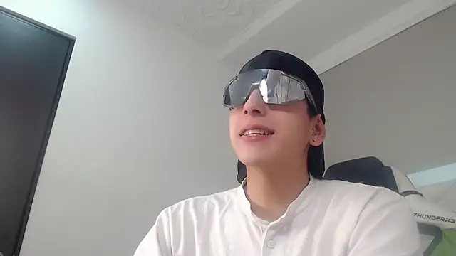 Cash G  online show from November 13, 2025, 8:08 pm